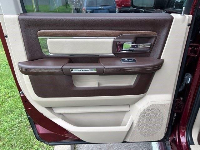 RAM 1500 Laramie Crew Cab SWB 4WD 2018