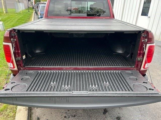RAM 1500 Laramie Crew Cab SWB 4WD 2018