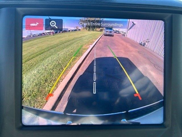 RAM 1500 Big Horn 4x4 Crew Cab 5'7" Box 2023