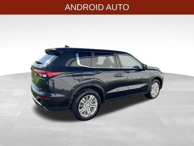 Mitsubishi Outlander ES 2024