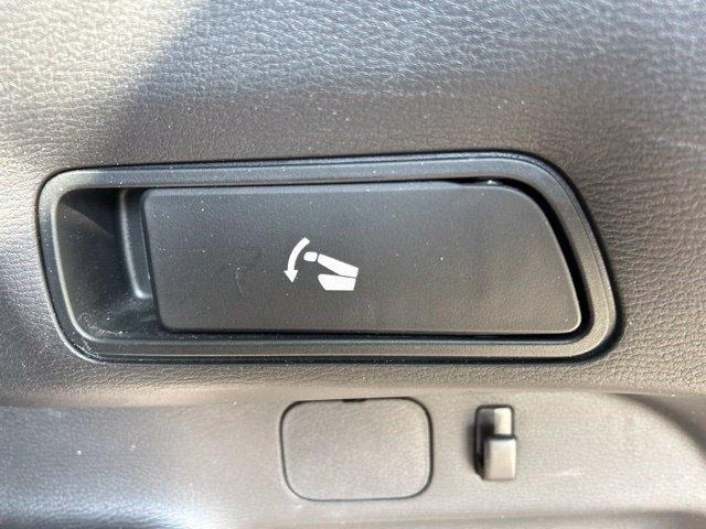 Mitsubishi Outlander ES 2024
