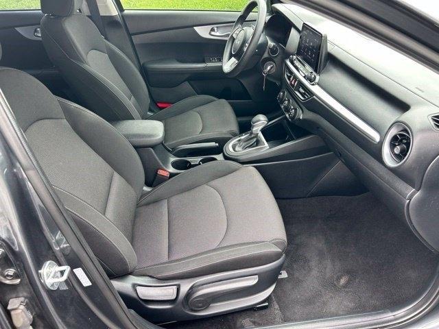 Kia Forte LXS IVT 2024