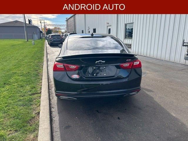Chevrolet Malibu 4dr Sdn RS 2023