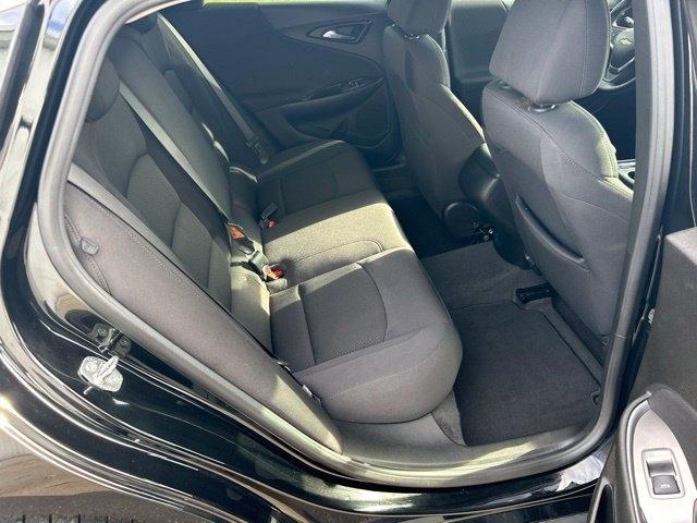 Chevrolet Malibu 4dr Sdn RS 2023