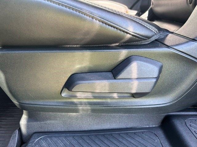 Ford Explorer XLT 4WD 2023