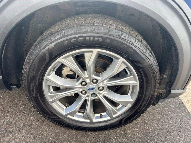 Ford Explorer XLT 4WD 2023