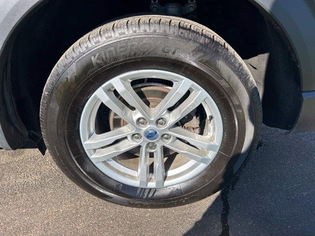 Ford Explorer XLT 4WD 2023