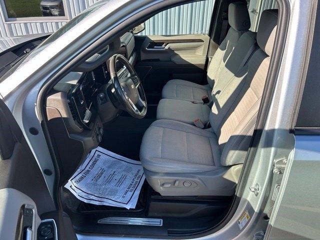 Chevrolet Silverado 1500 4WD Double Cab 147" LT w/1LT 2022
