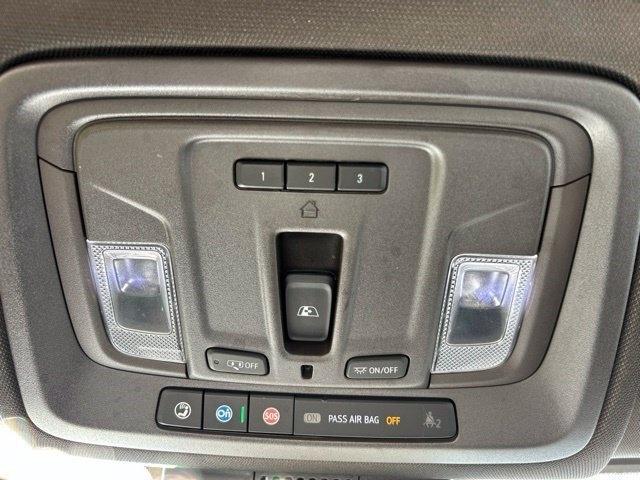 Chevrolet Silverado 1500 4WD Double Cab 147" LT w/1LT 2022