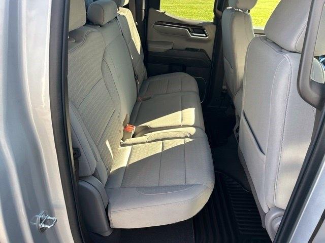 Chevrolet Silverado 1500 4WD Double Cab 147" LT w/1LT 2022