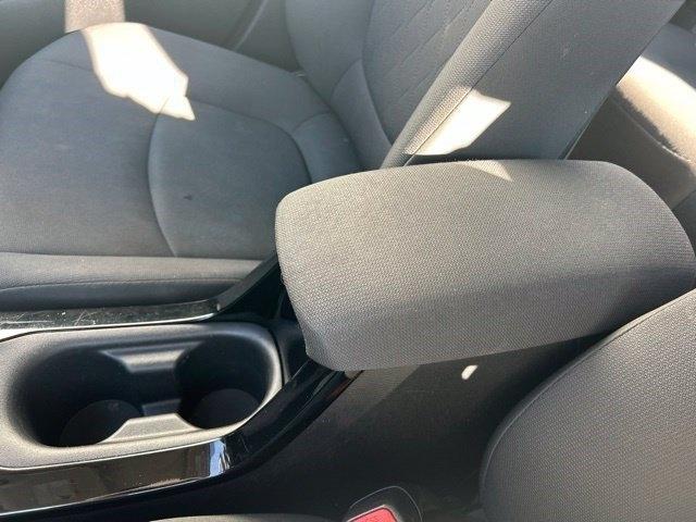 Toyota Corolla LE 2021