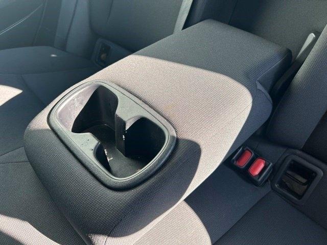 Toyota Corolla LE 2021
