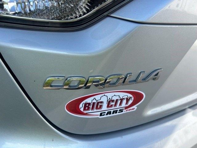 Toyota Corolla LE 2021