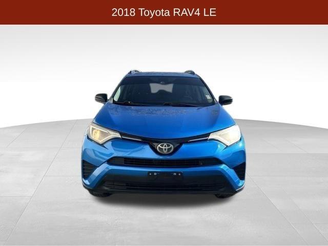 Toyota RAV4 LE FWD 2018