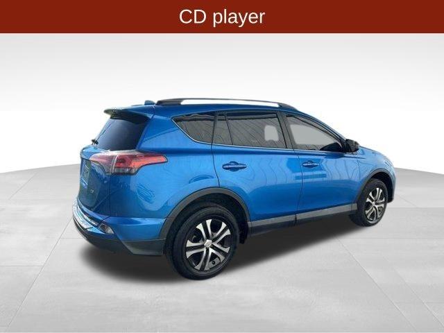 Toyota RAV4 LE FWD 2018