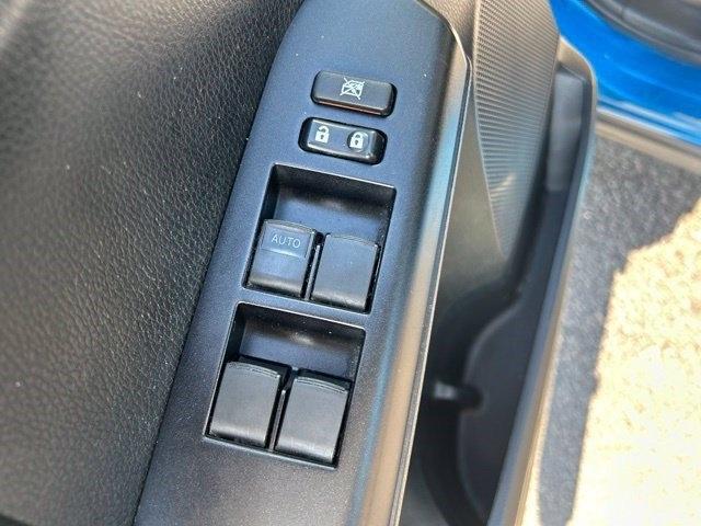 Toyota RAV4 LE FWD 2018