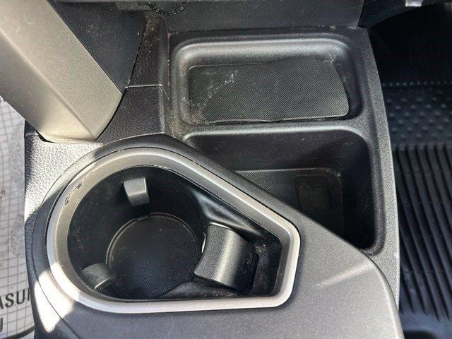 Toyota RAV4 LE FWD 2018