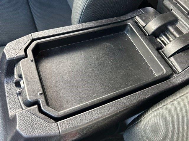 Toyota RAV4 LE FWD 2018