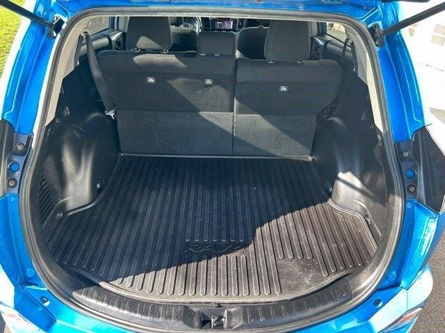 Toyota RAV4 LE FWD 2018