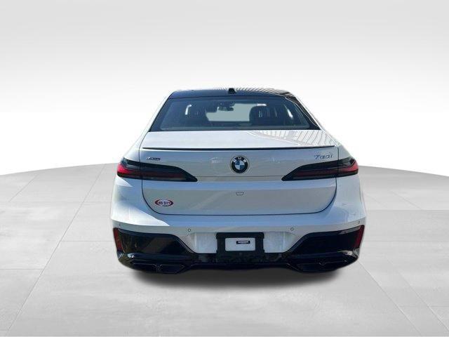 BMW 7 Series  2023