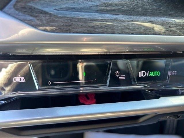 BMW 7 Series  2023