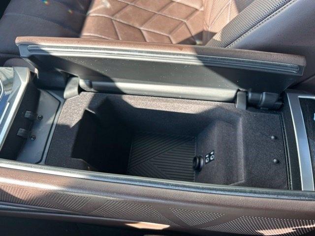 BMW 7 Series  2023