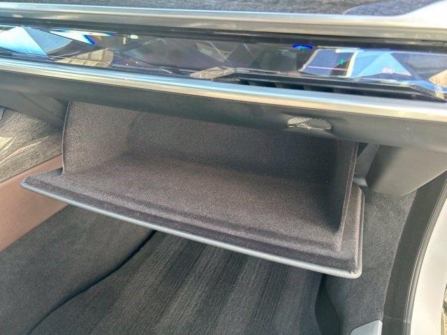 BMW 7 Series  2023
