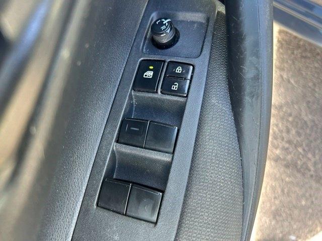 Toyota Corolla LE CVT (Natl) 2024