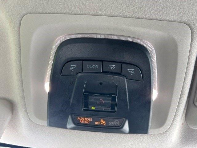 Toyota Corolla LE CVT (Natl) 2024