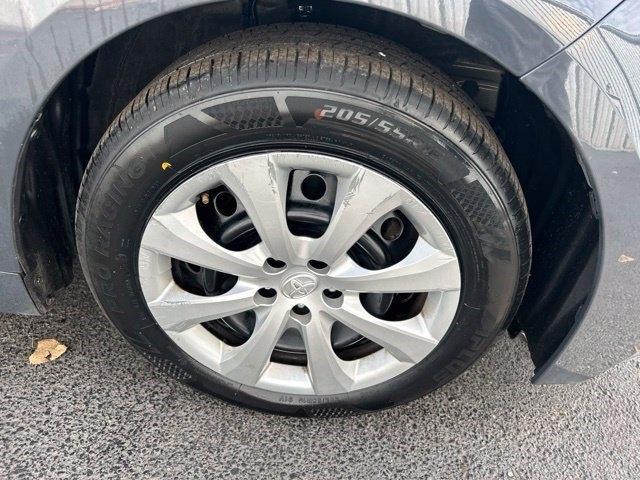 Toyota Corolla LE CVT (Natl) 2024