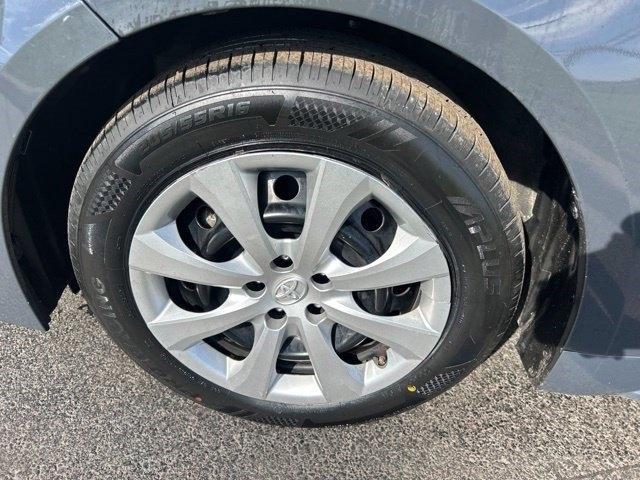 Toyota Corolla LE CVT (Natl) 2024