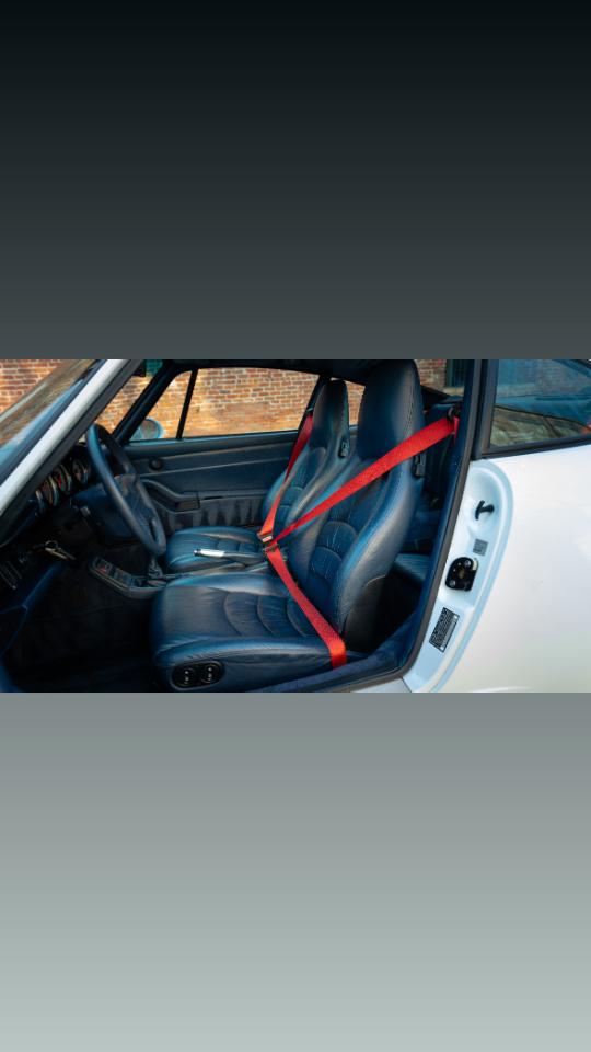 Porsche 911 Carrera 2dr Cpe Carrera 4S 1998