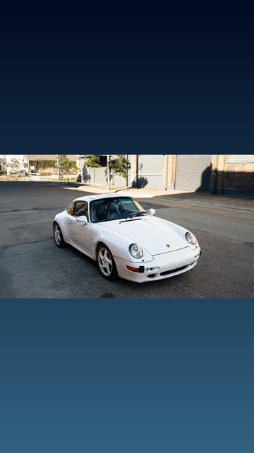 Porsche 911 Carrera 2dr Cpe Carrera 4S 1998