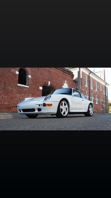 Porsche 911 Carrera 2dr Cpe Carrera 4S 1998