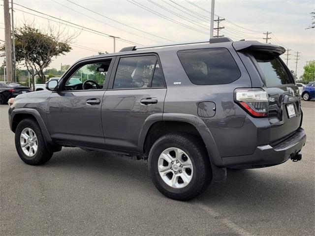 Toyota 4Runner SR5 2WD (Natl) 2023