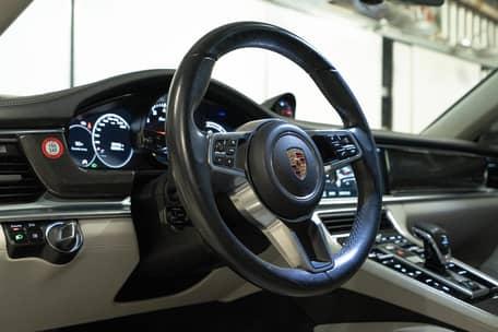 Porsche Panamera Turbo AWD 2017