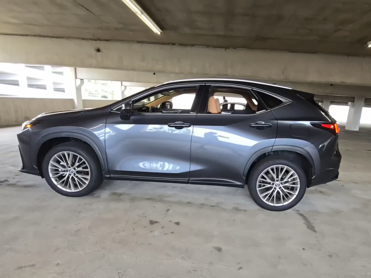 Lexus NX NX 350 Premium AWD 2025