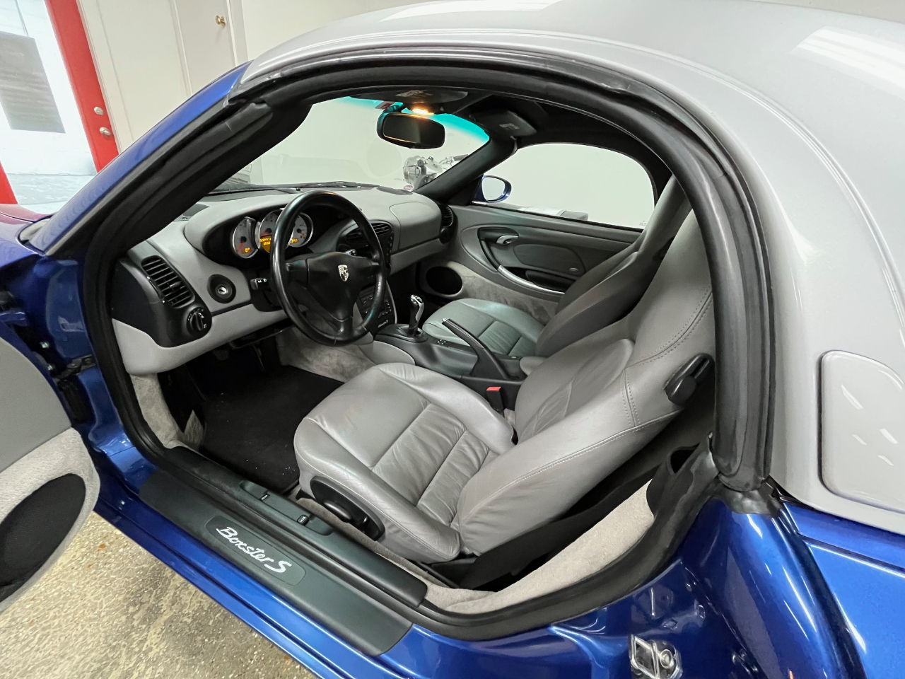 Porsche Boxster 2dr Roadster S Tiptronic 2002