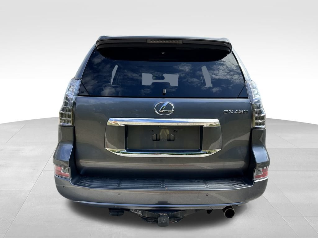 Lexus GX 460 4WD 4dr Luxury 2015