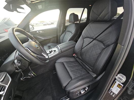 BMW X5 xDrive40i Sports Activity Vehicle 2026