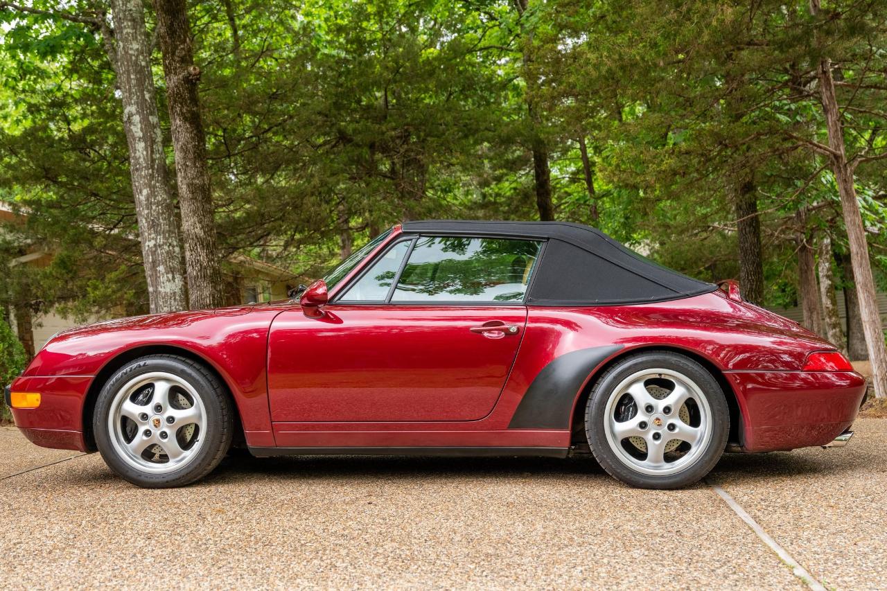 Porsche 911 Carrera 2dr Cabriolet Carrera 4 1998