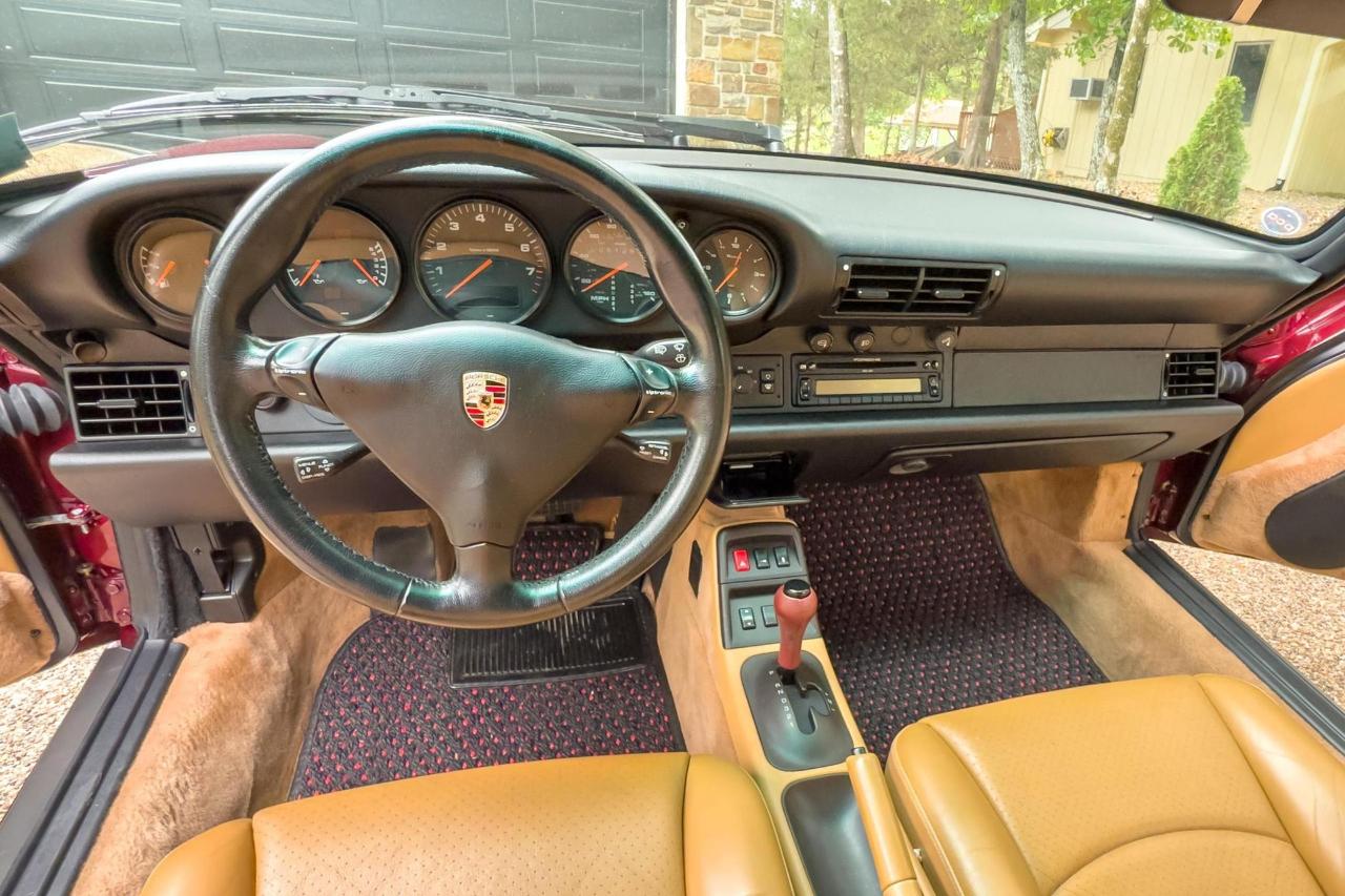 Porsche 911 Carrera 2dr Cabriolet Carrera 4 1998