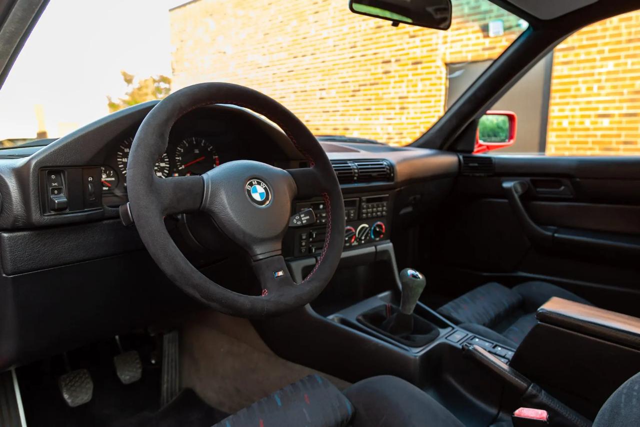 BMW 5 Series 4dr Sedan M5 1991