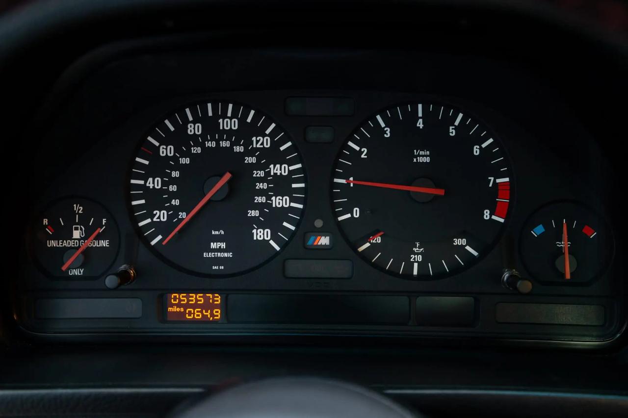 BMW 5 Series 4dr Sedan M5 1991