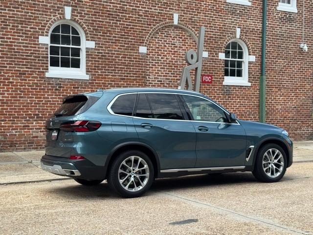 BMW X5 xDrive40i Sports Activity Vehicle 2024