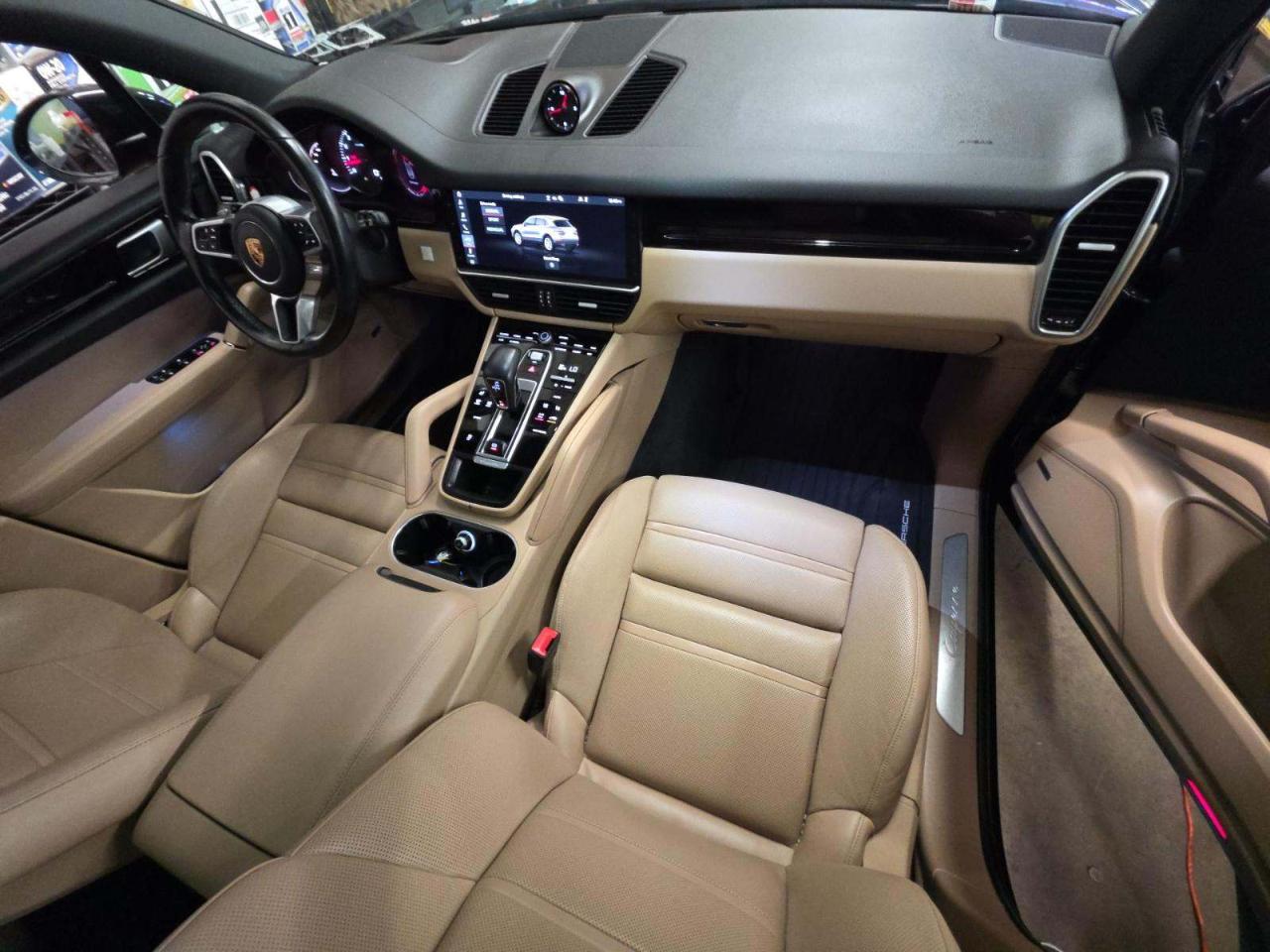 Porsche Cayenne AWD 2021