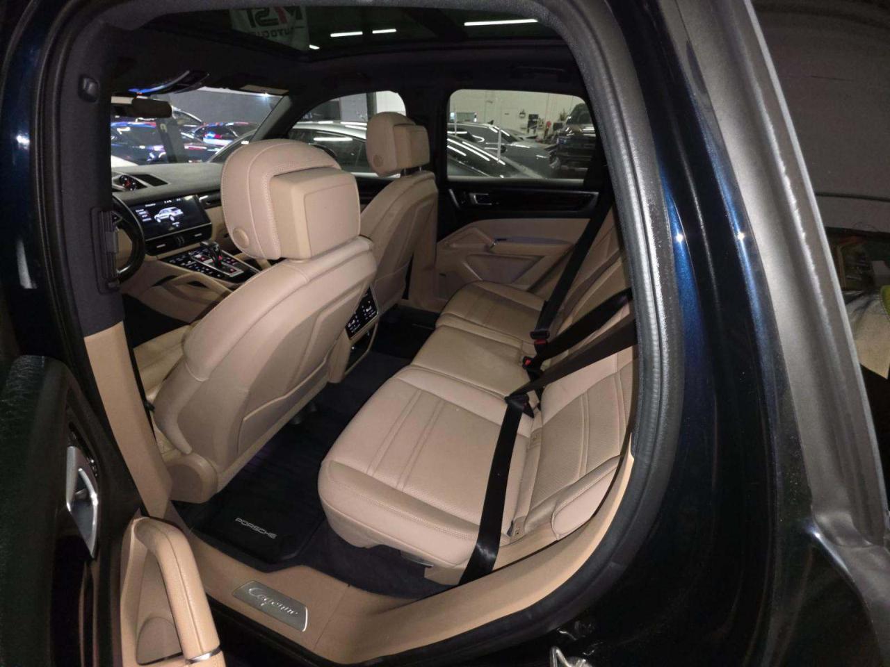 Porsche Cayenne AWD 2021