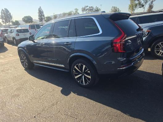 Volvo XC90 2025.5 B5 AWD Core 7-Seater 2025