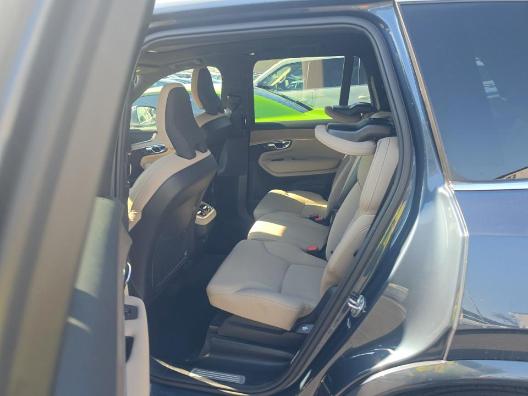 Volvo XC90 2025.5 B5 AWD Core 7-Seater 2025