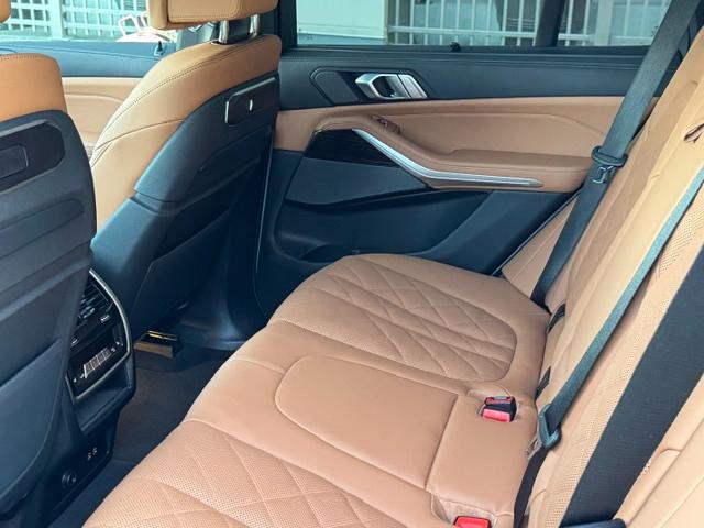 BMW X5 sDrive40i Sports Activity Vehicle 2026
